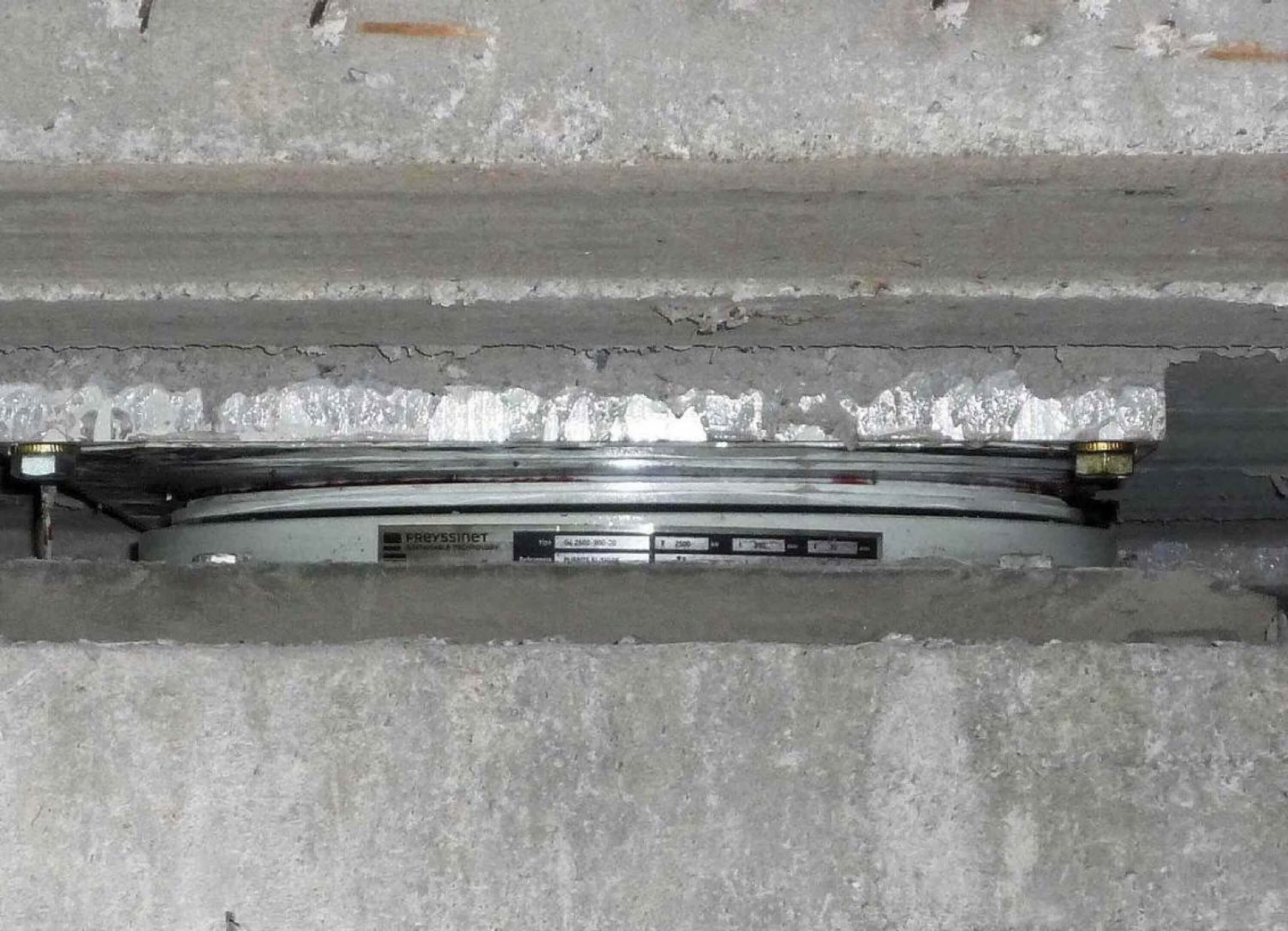 epoxy bridge grouts